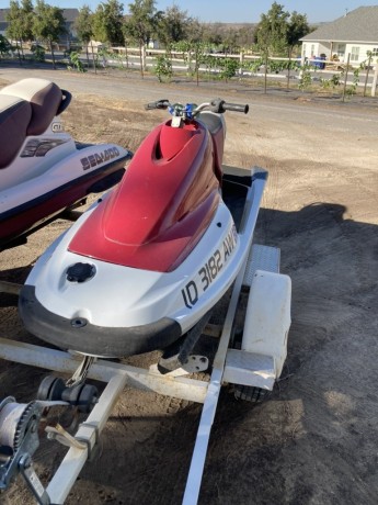 jet-skis-and-trailer-for-sale-big-5